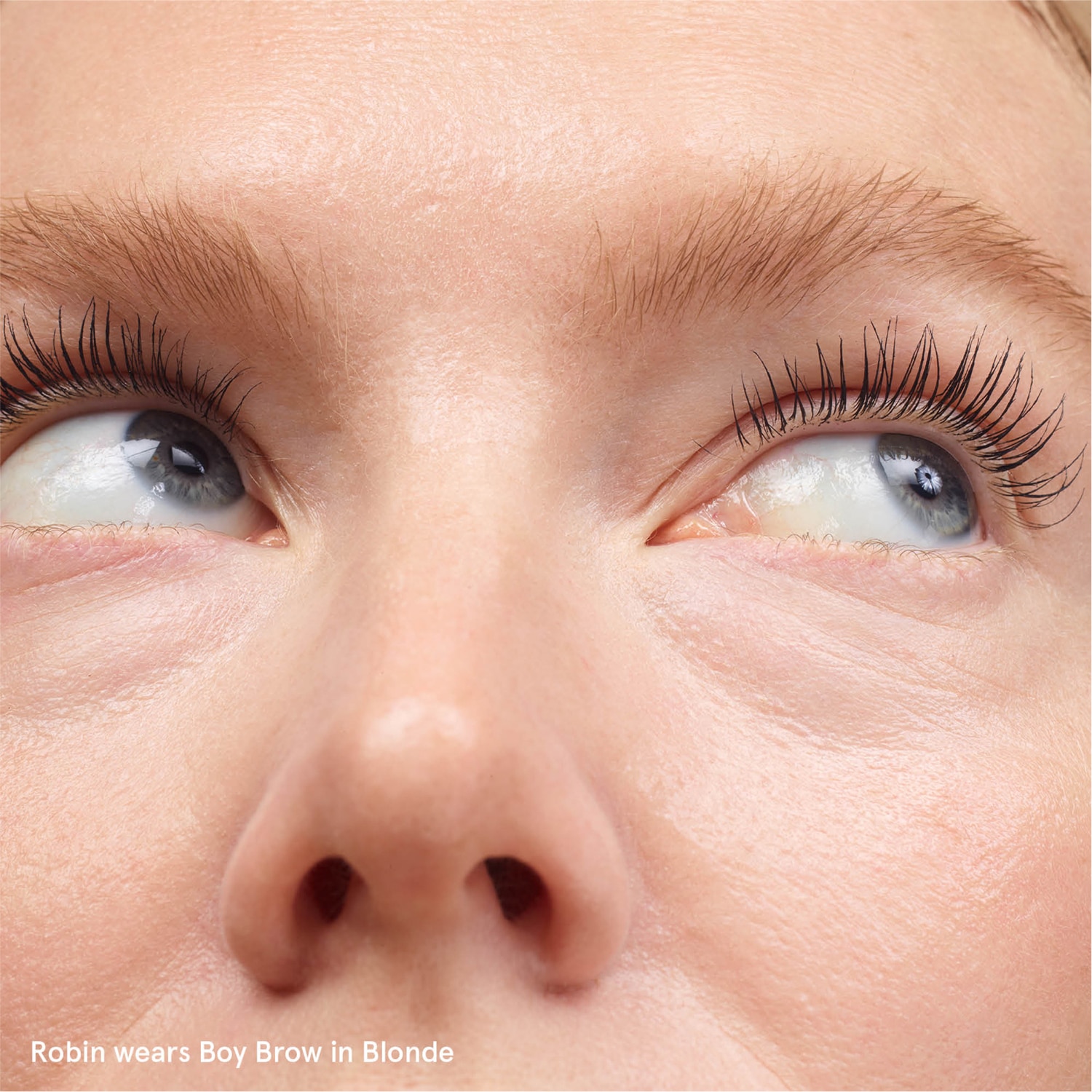 BOY BROW VOLUMIZING EYEBROW GEL-POMADE (GEL-CREMA PARA CEJAS CON EFECTO VOLUMINIZADOR)